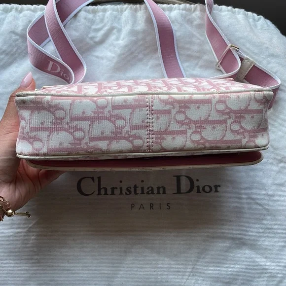 Christian Dior Girly crossbody bag - Picture 8 of 16